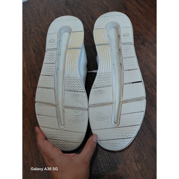 Size 12- ON The Roger Advantage All White Mens Sneakers main image 5